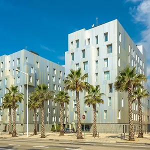 Apartament Urban District - Rambla & Pool, Barcelona