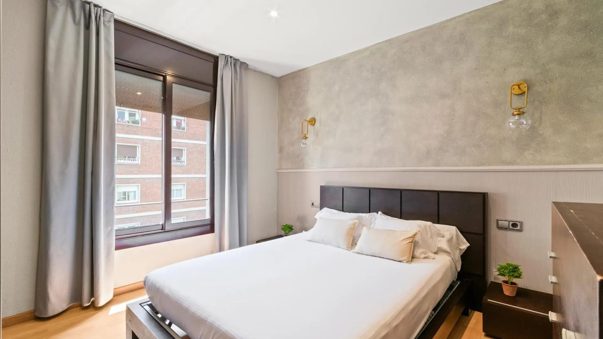 Suite Home Sagrada Familia Barcelona Apartament