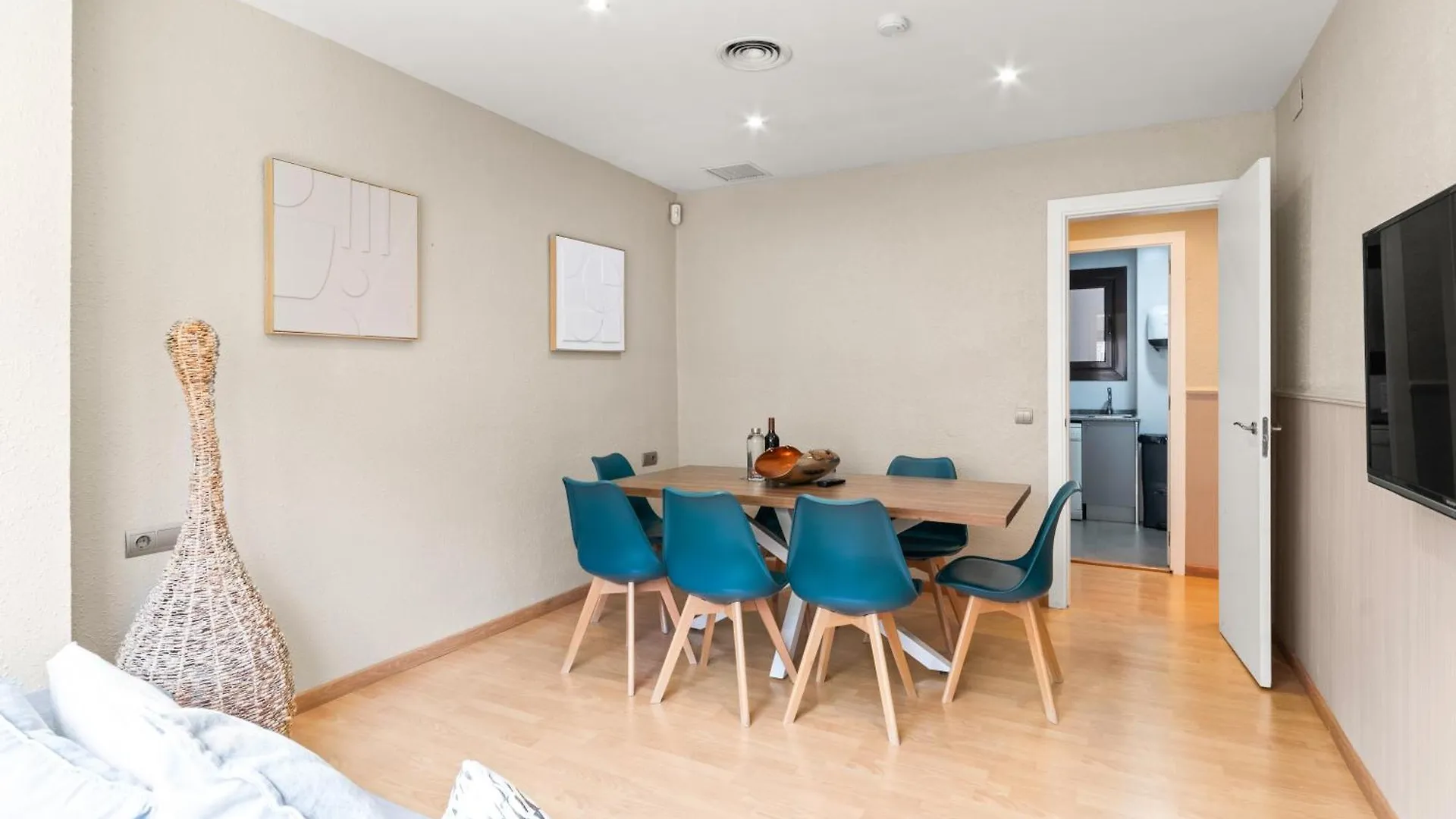 Suite Home Sagrada Familia برشلونة شقة